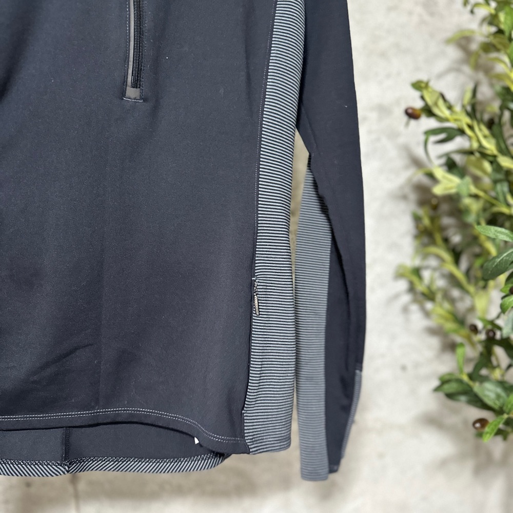 Athleta spot light 1/2 zip up pull over jacket - Picture 4 of 4